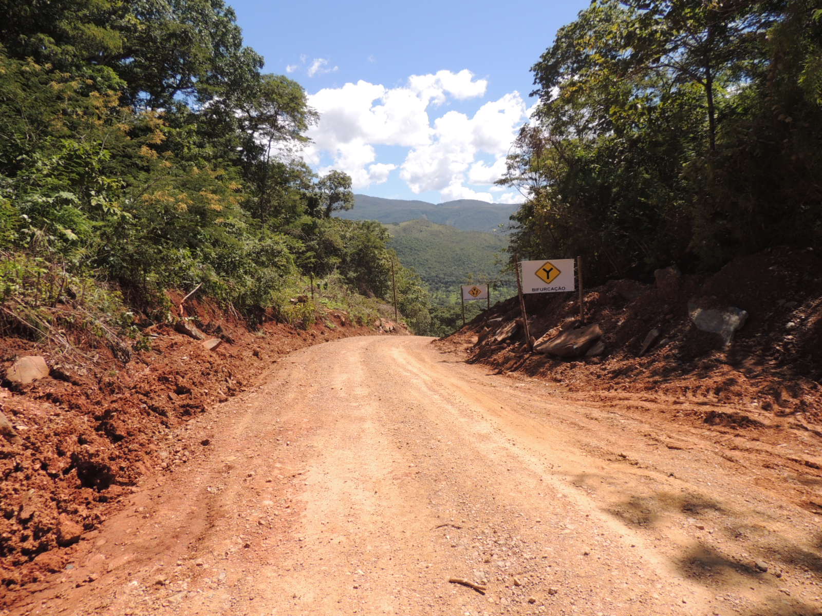 A obra de desvio da Serra da Laranjeira é apontada como referência no atendimento a comunidade da região do Sertão.