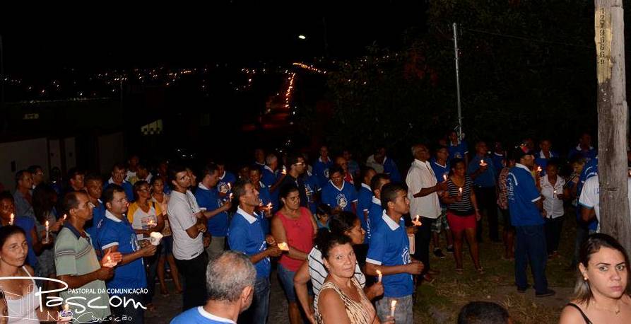 “Caminhada da Fé”, nas imediações da capela Cristo Operário, reuniu dezenas de fiéis.