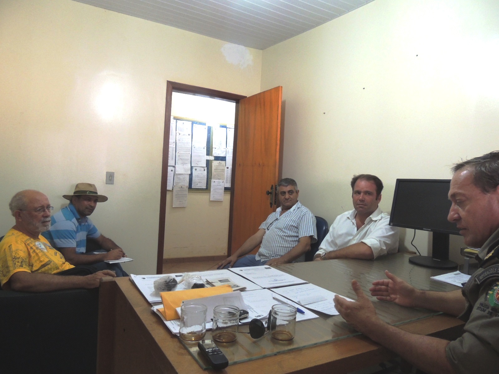 Tenente Coronel Carlos Eduardo Belelli, se reuniu com os candidatos do município de Alto Paraíso. 