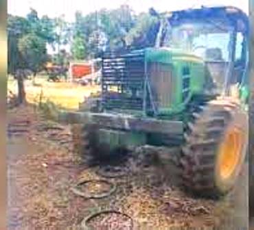 Trabalhador rural morre após ser atropelado por trator em fazenda de Goiás, Goiás