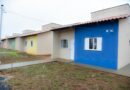 São João d’Aliança – Em parceria com o governo do estado, prefeitura entrega 50 casas a custo zero para famílias do município.