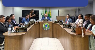 COLUNA CAMINHOS DO LEGISLATIVO – Fiscalização em pauta: Câmara aprova pacote da Nova Lei de Licitações e cobra contas da gestão do hospital.