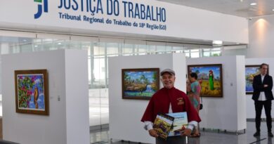 ARTE & CULTURA – Luz e cores da Chapada dos Veadeiros marcam exposição de Otoniel Fernandes no TRT-GO.